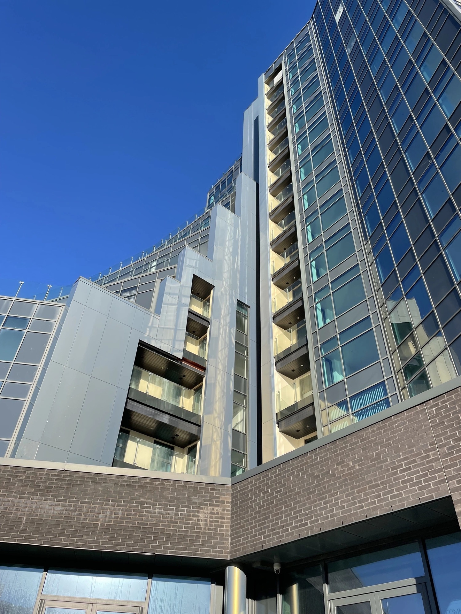 Fire stopping & cavity barriers